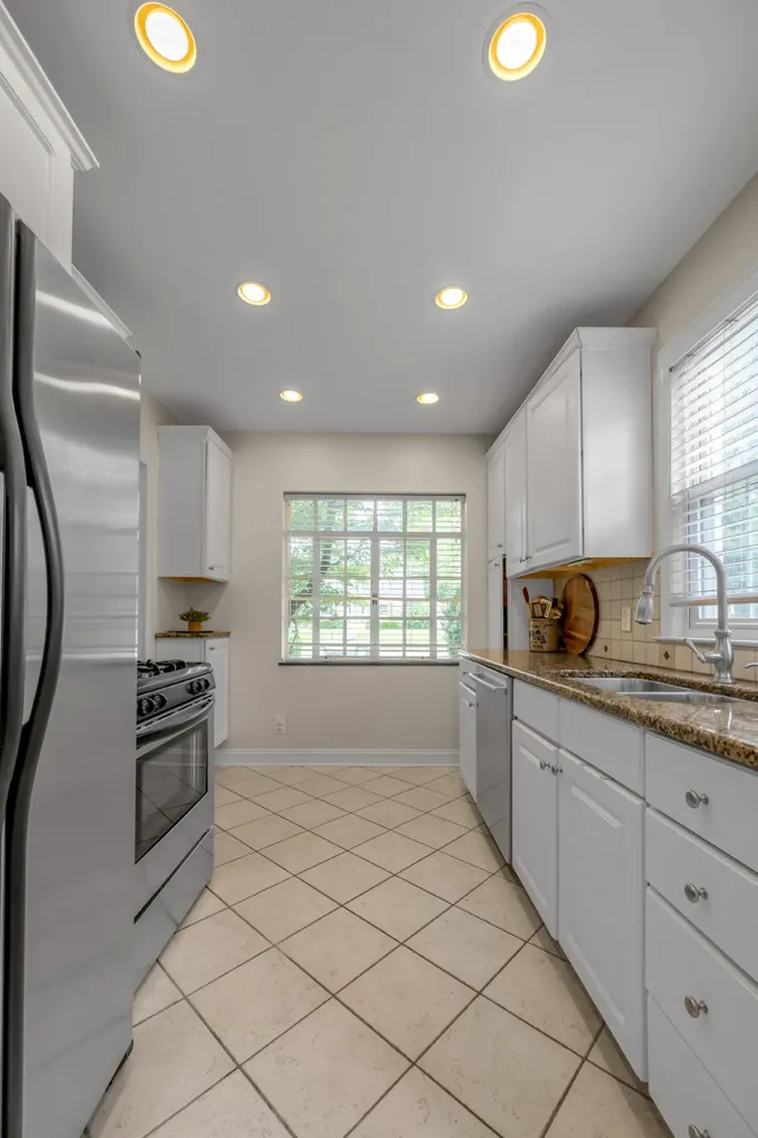 1028 Cooper Drive Lexington KY 40502