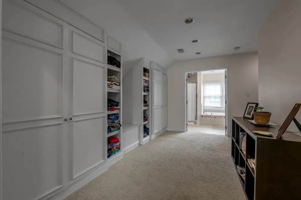 1028 Cooper Drive Lexington KY 40502