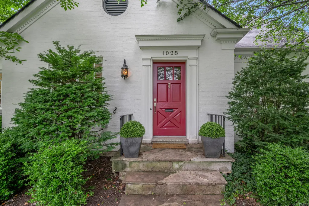 1028 Cooper Drive Lexington KY 40502
