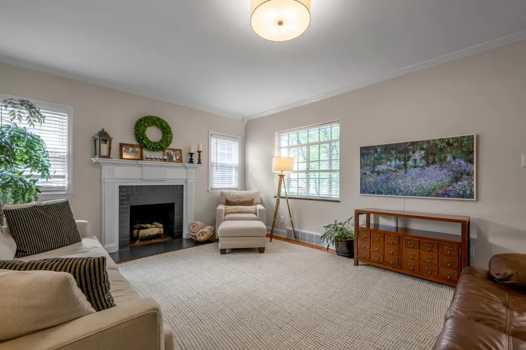 1028 Cooper Drive Lexington KY 40502