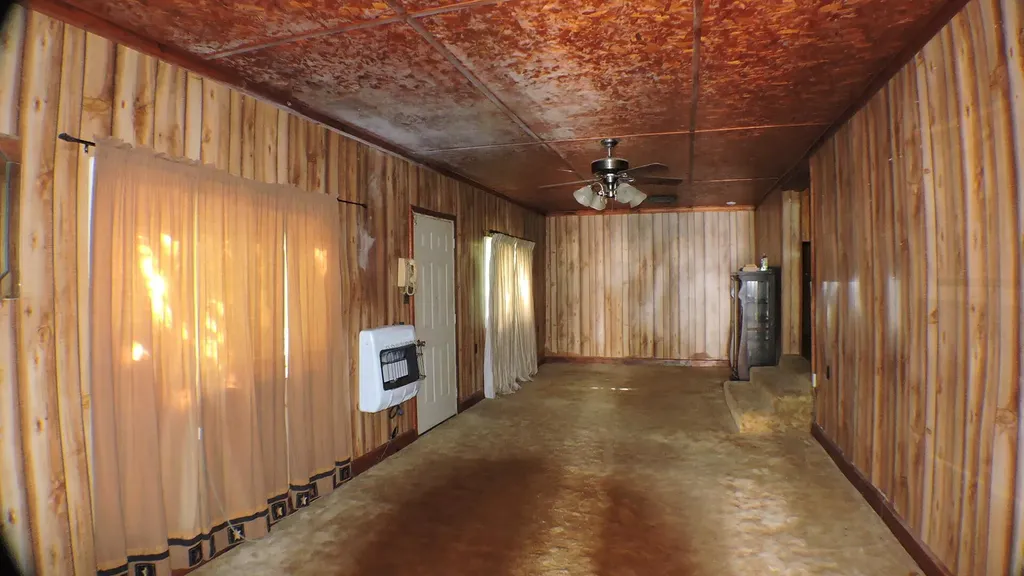 582 Clifton Road Frenchburg KY 40322