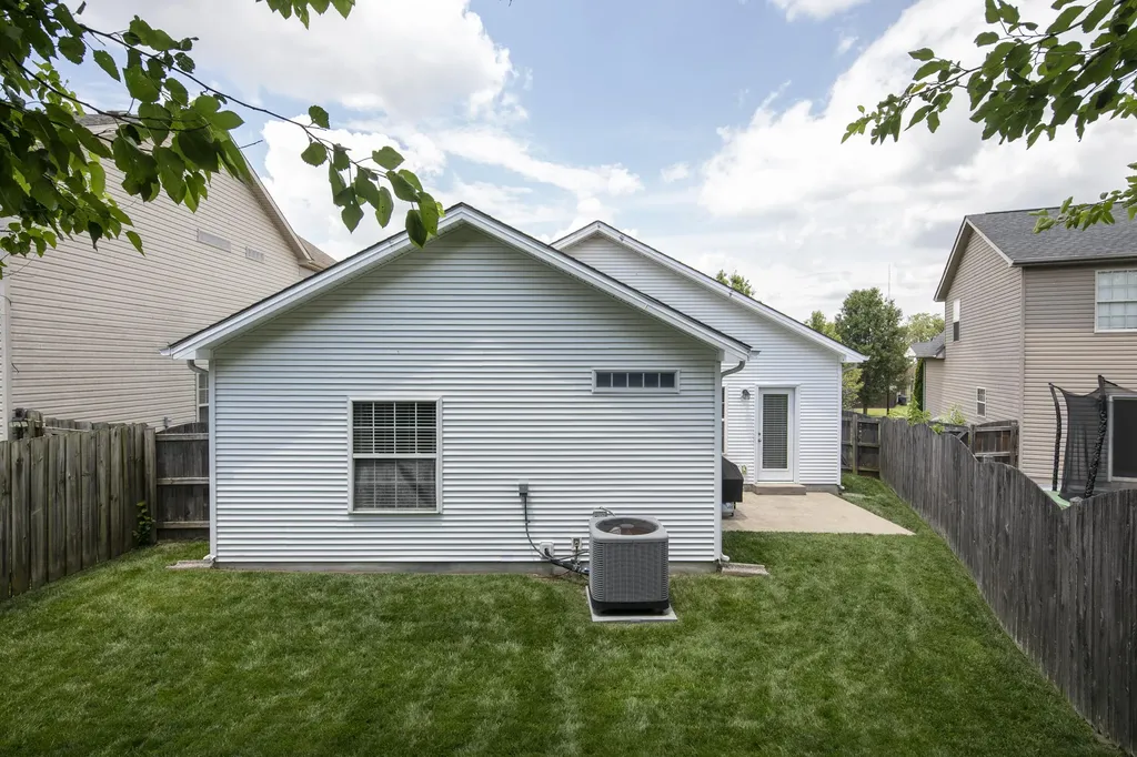 3361 Scottish Trace Lexington KY 40509