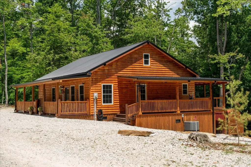 259 Heavenly Lane Frenchburg KY 40322