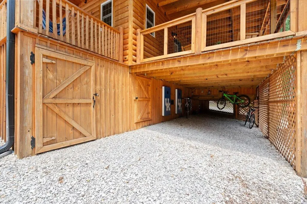 259 Heavenly Lane Frenchburg KY 40322