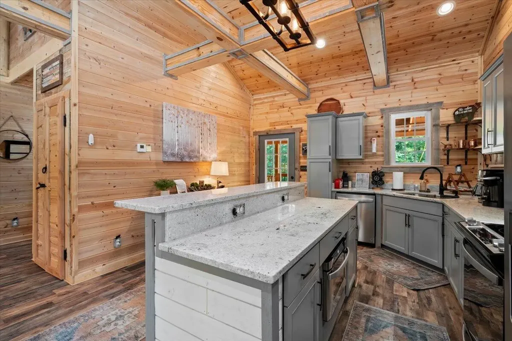 259 Heavenly Lane Frenchburg KY 40322