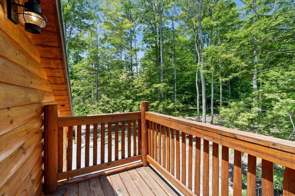 259 Heavenly Lane Frenchburg KY 40322
