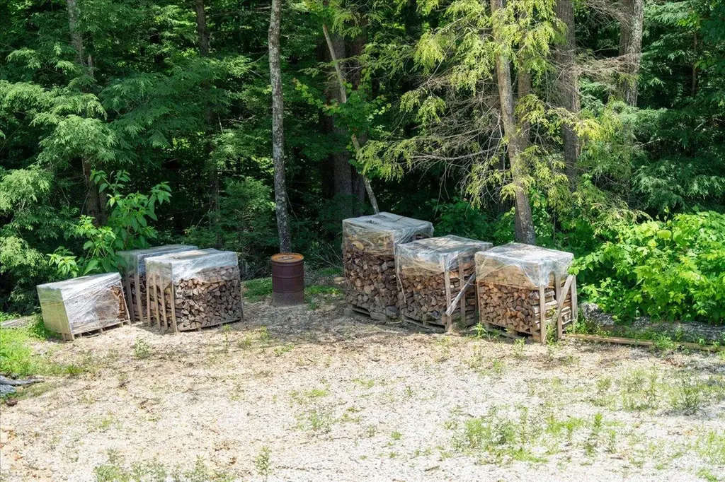 259 Heavenly Lane Frenchburg KY 40322
