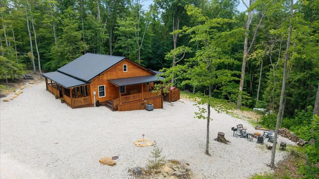 259 Heavenly Lane Frenchburg KY 40322