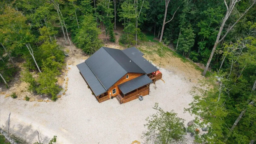 259 Heavenly Lane Frenchburg KY 40322