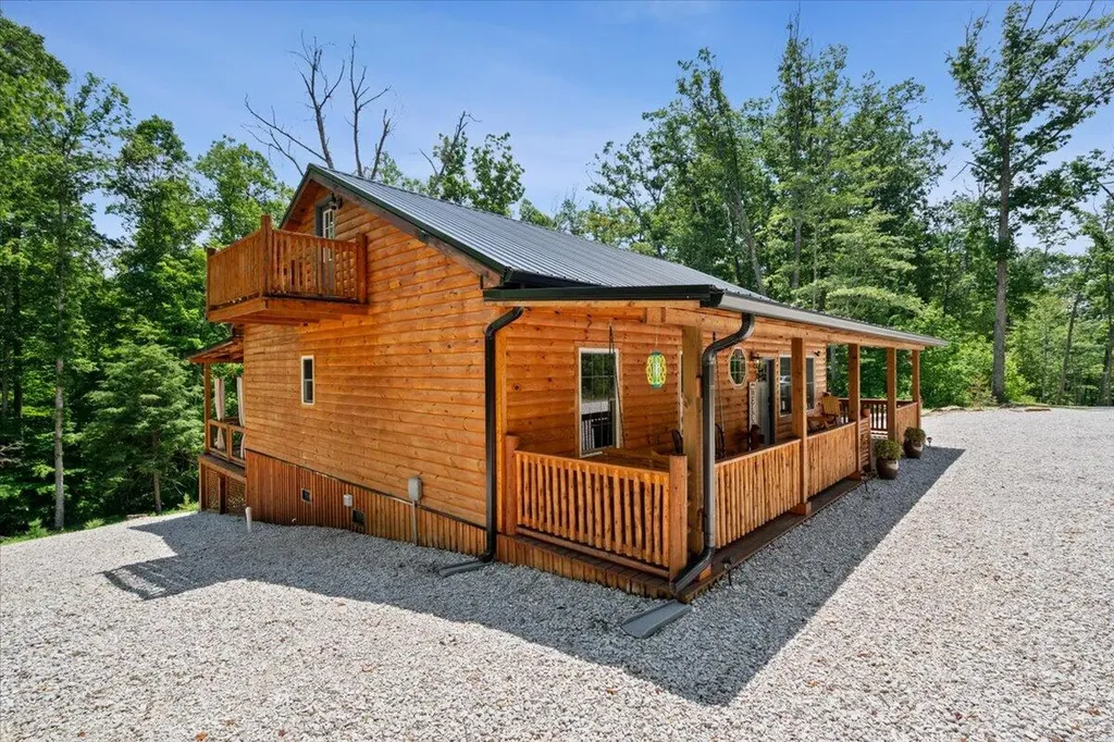 259 Heavenly Lane Frenchburg KY 40322