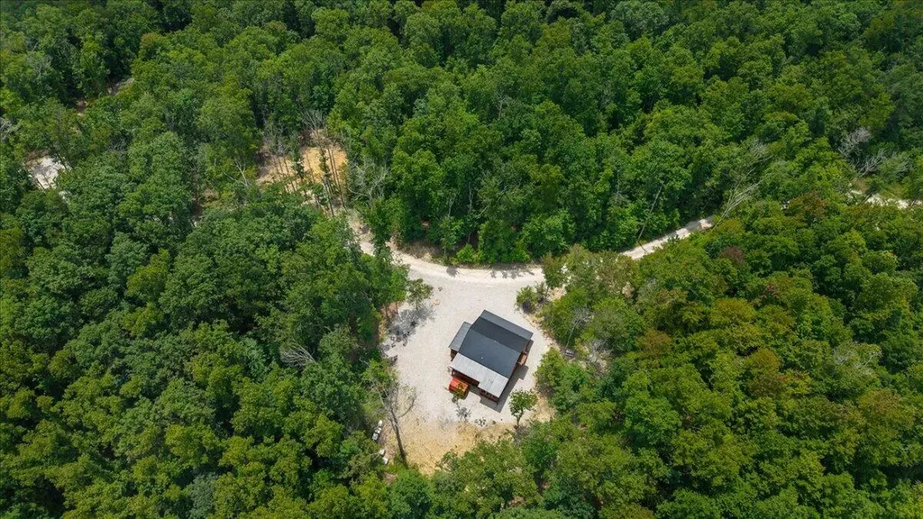 259 Heavenly Lane Frenchburg KY 40322