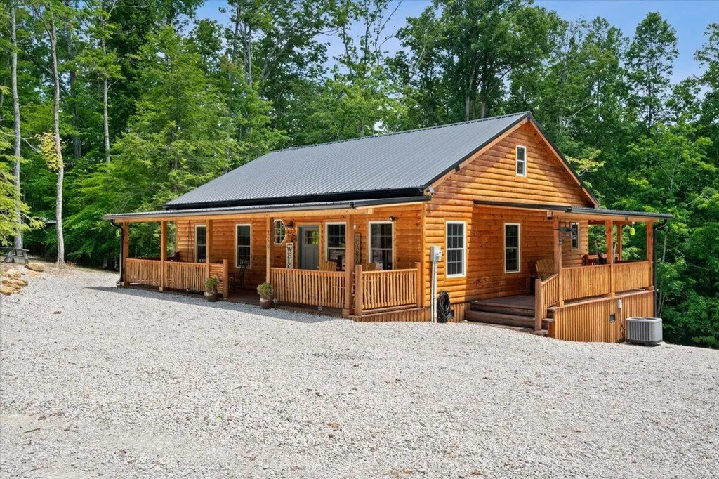 259 Heavenly Lane Frenchburg KY 40322