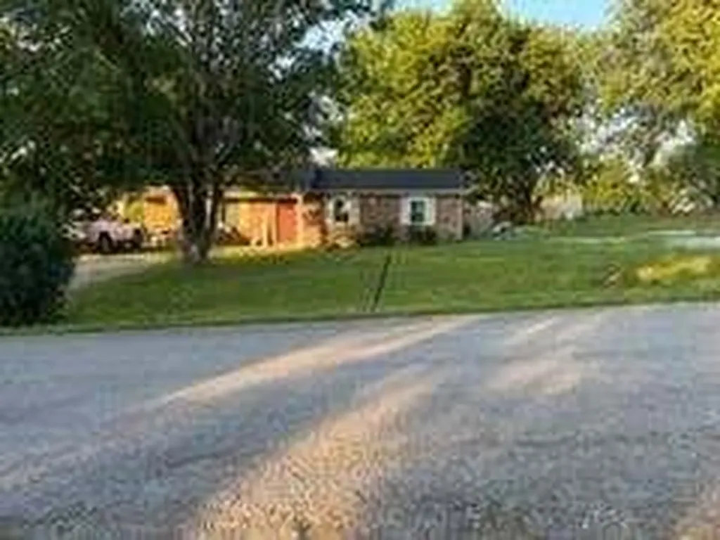 95 Lou Drive Stanford KY 40484