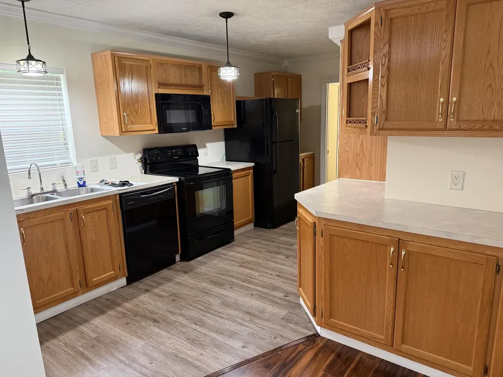 75 Cornwell Station Road Frenchburg KY 40322
