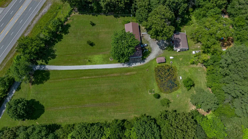 2585 John L Puryear Drive Paducah KY 42003