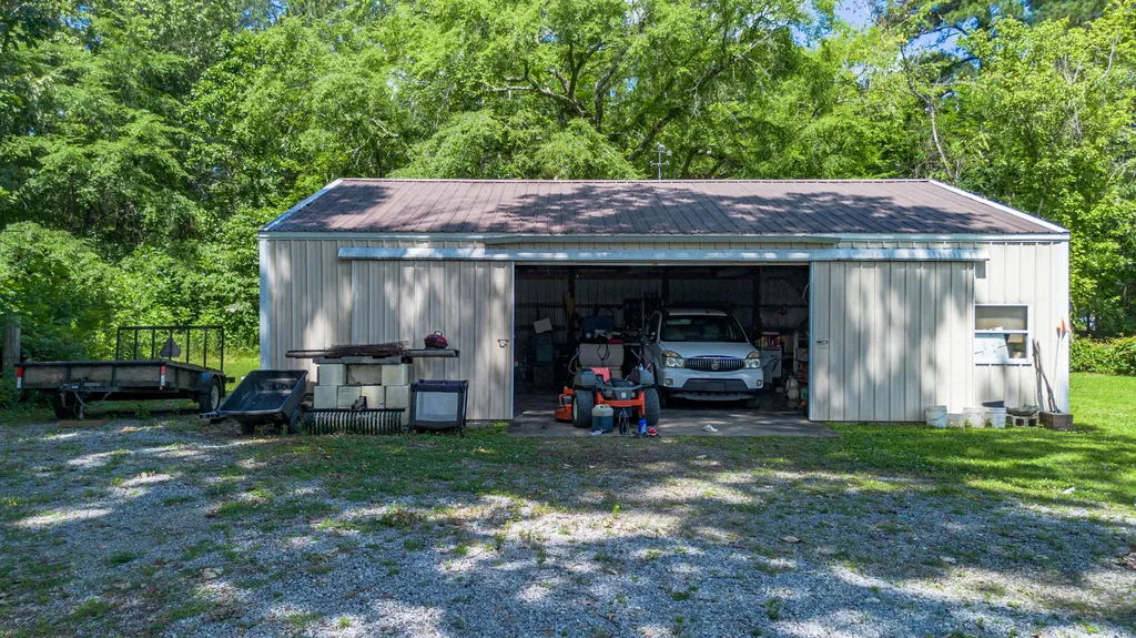 2585 John L Puryear Drive Paducah KY 42003