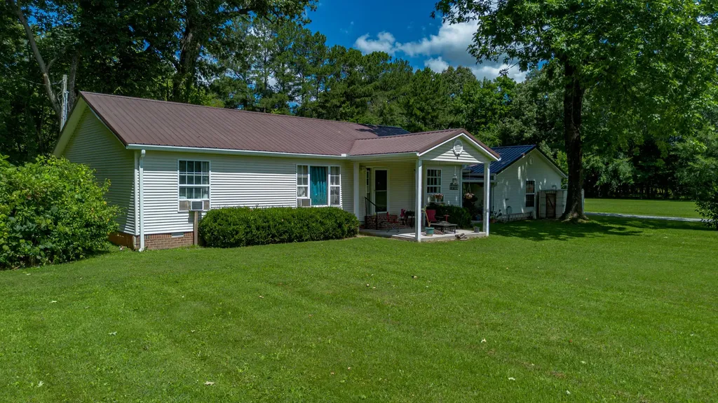 2585 John L Puryear Drive Paducah KY 42003