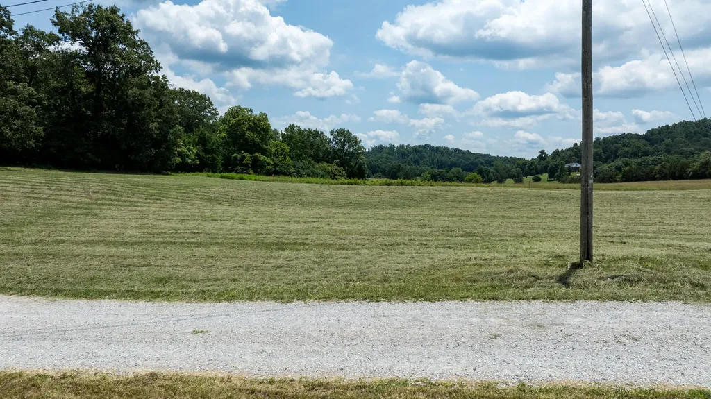 32 Maggie Way Somerset KY 42503