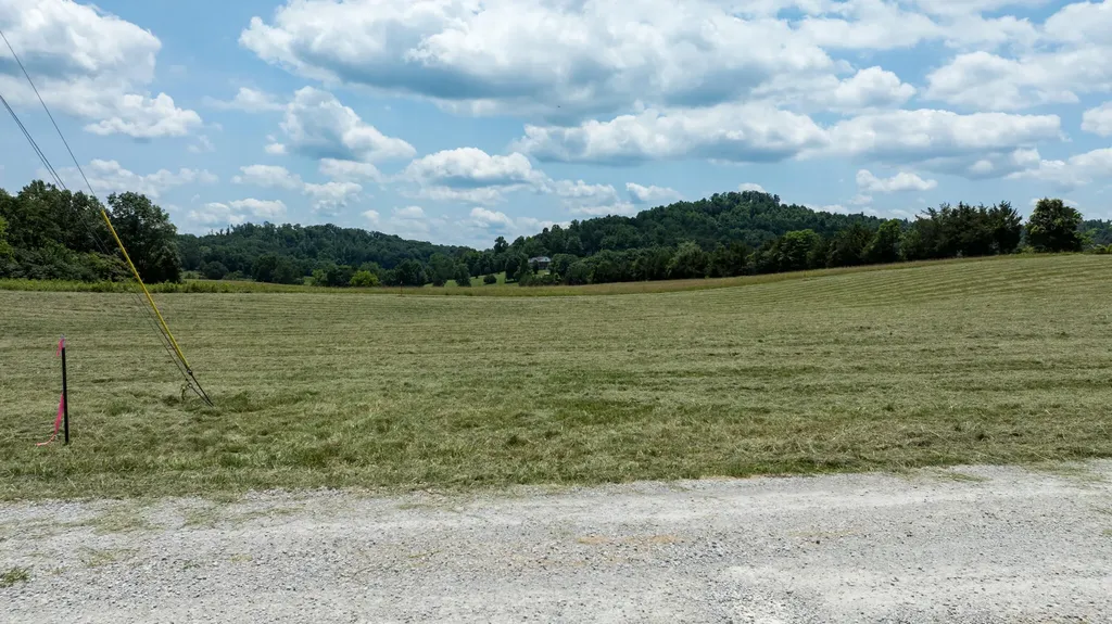 32 Maggie Way Somerset KY 42503