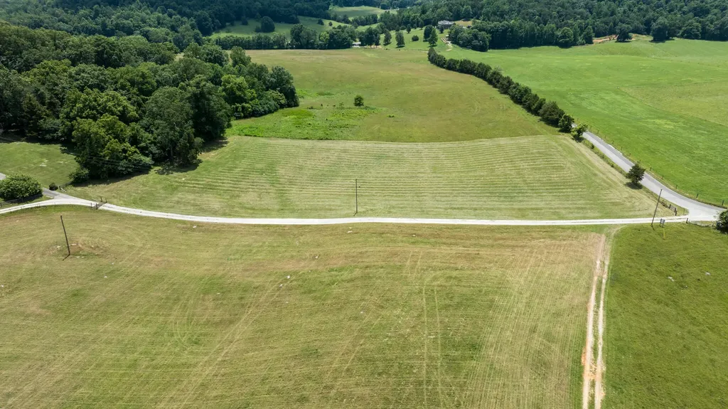 32 Maggie Way Somerset KY 42503