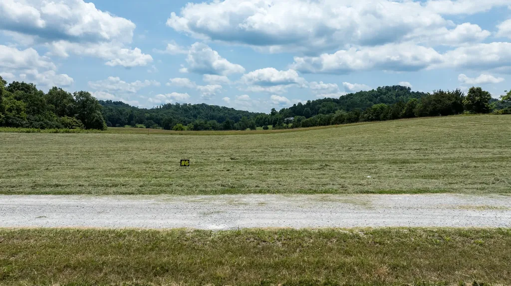 16, 32, 70 & 94 Maggie Way Somerset KY 42503