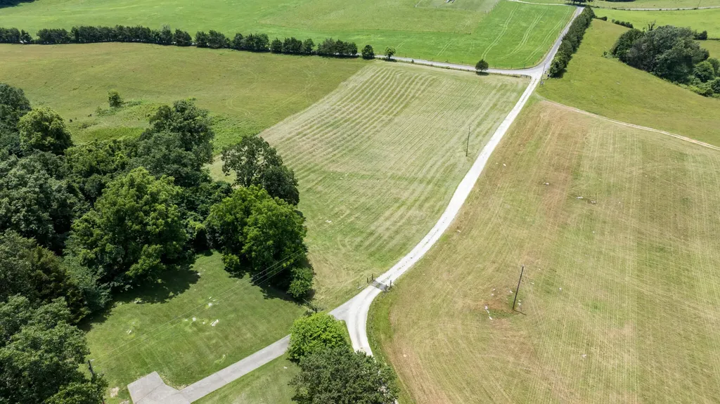 16, 32, 70 & 94 Maggie Way Somerset KY 42503