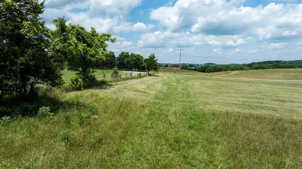 16 Maggie Way Somerset KY 42503