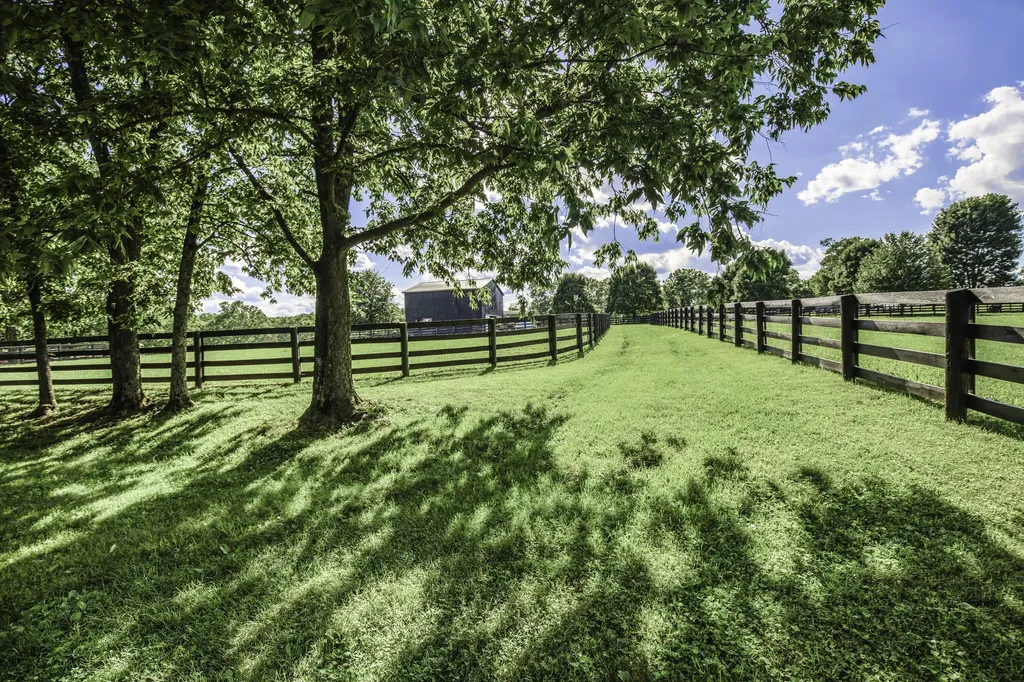 650 Delaney Ferry Road Versailles KY 40383
