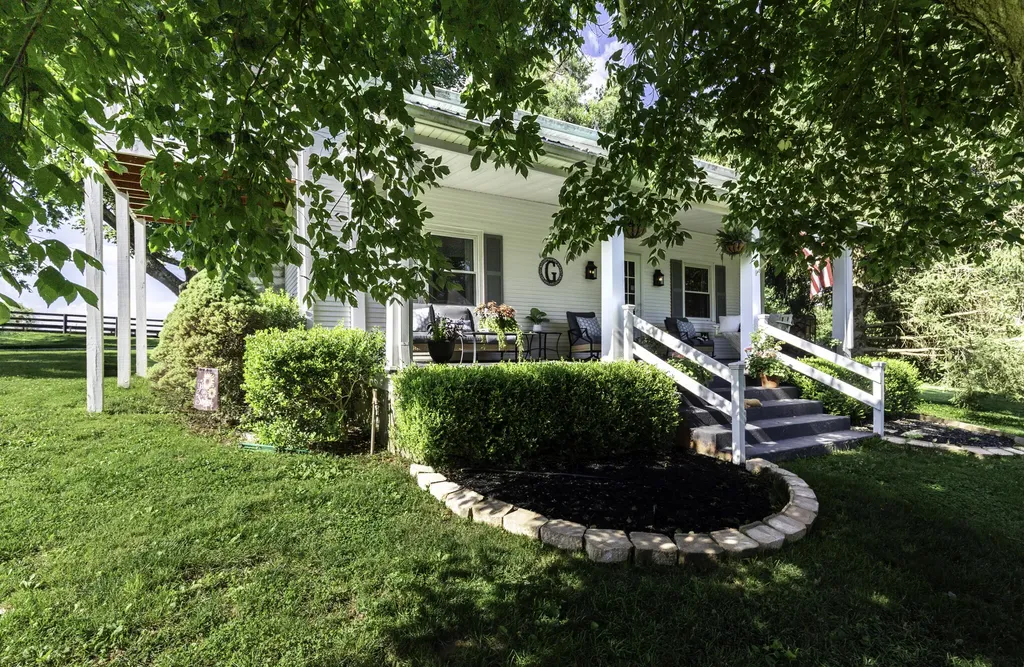 650 Delaney Ferry Road Versailles KY 40383