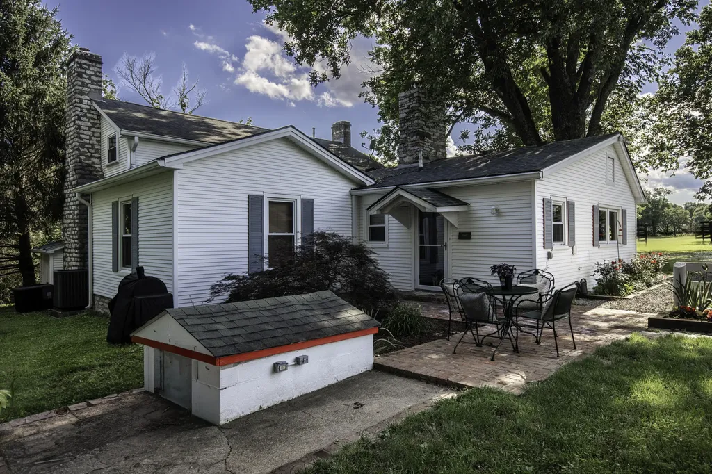 650 Delaney Ferry Road Versailles KY 40383