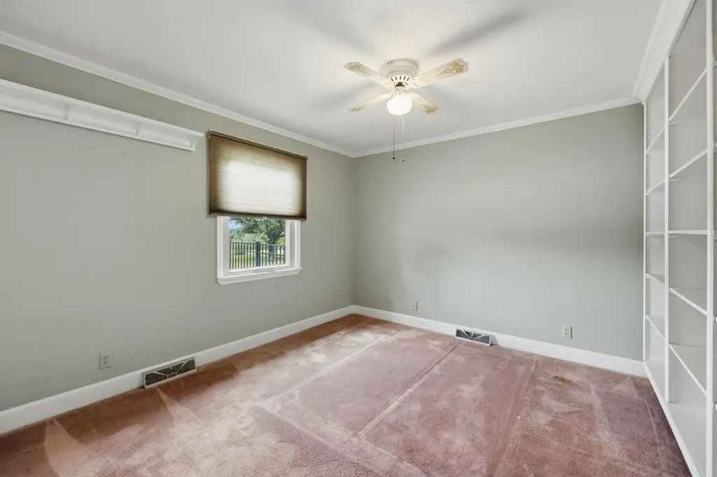 1661 Waterworks Road Winchester KY 40391