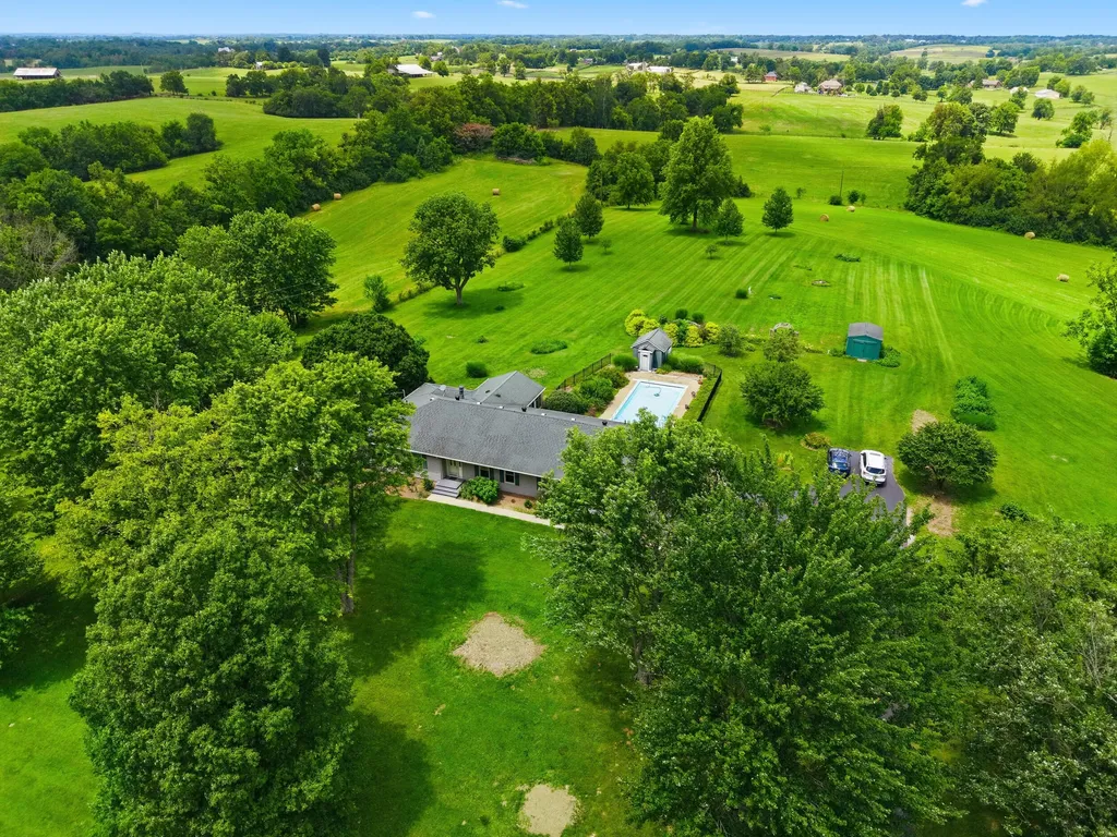 1661 Waterworks Road Winchester KY 40391