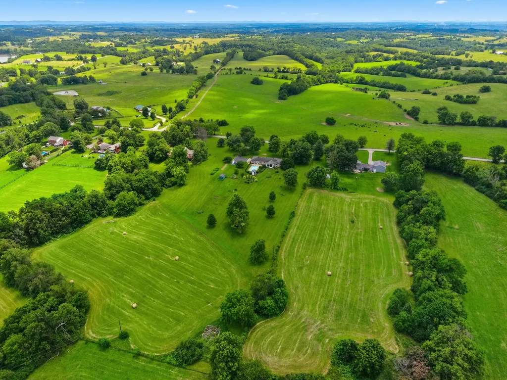 1661 Waterworks Road Winchester KY 40391