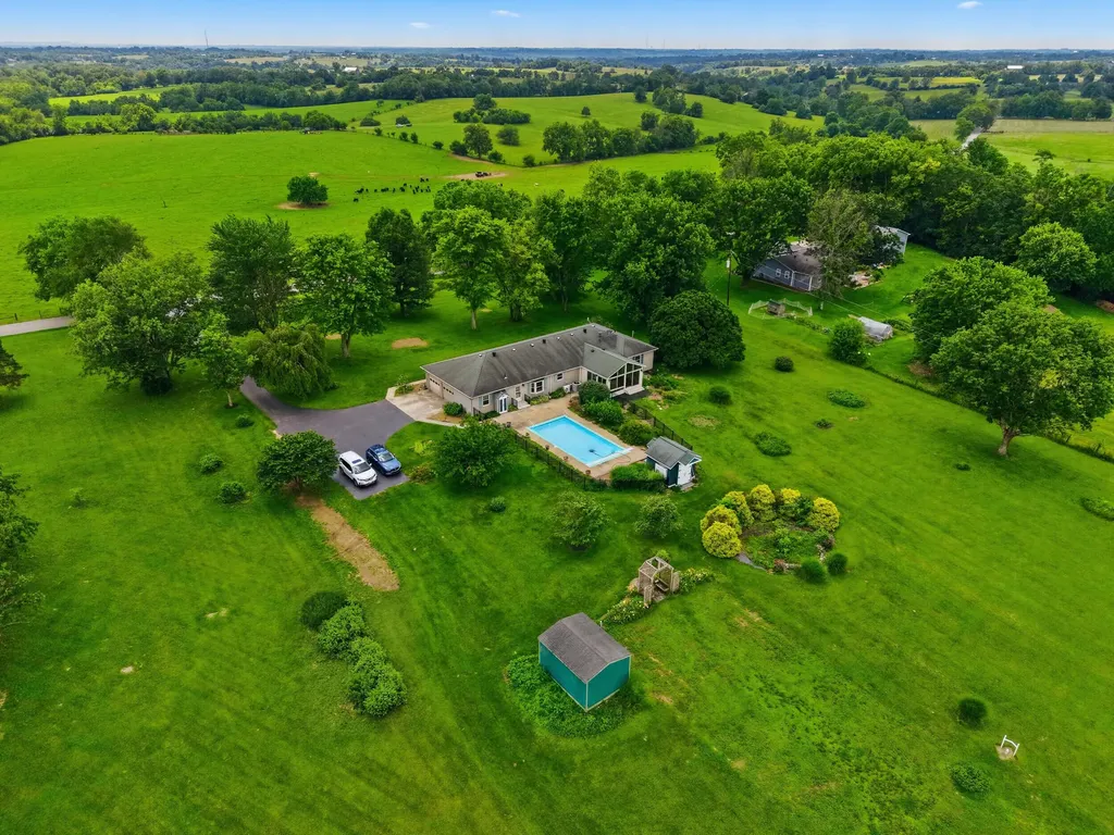 1661 Waterworks Road Winchester KY 40391