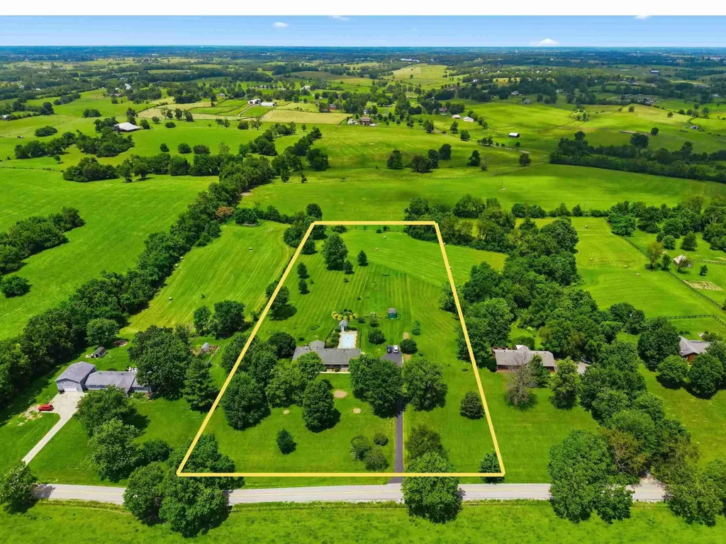 1661 Waterworks Road Winchester KY 40391