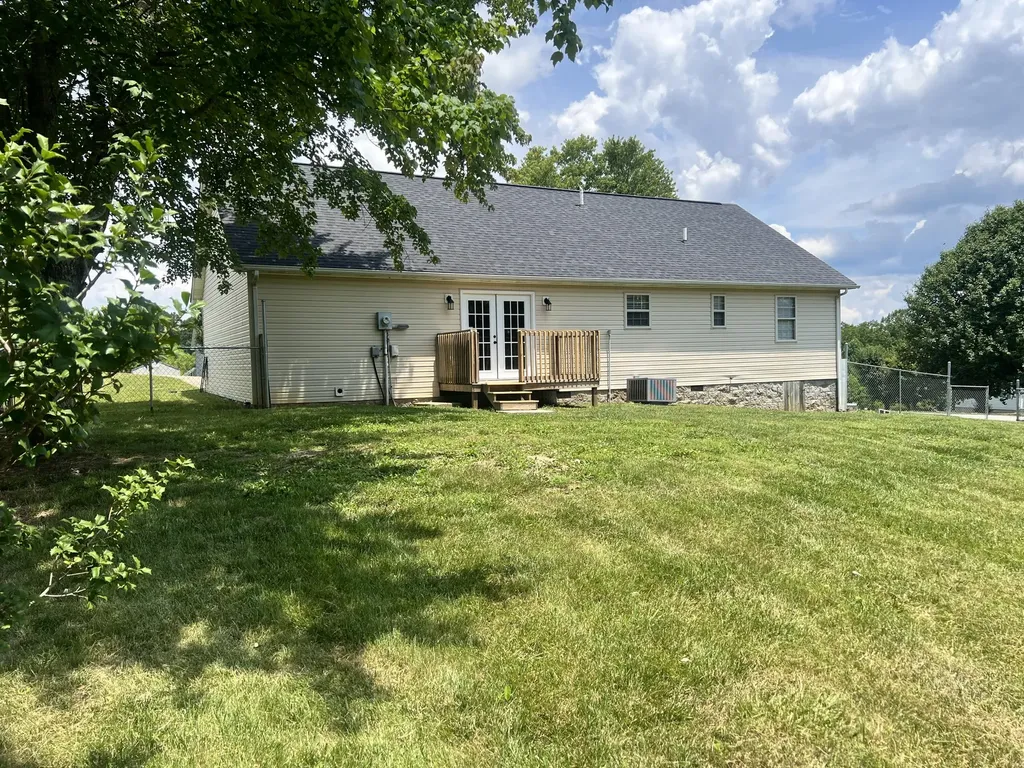 94 Alder Court London KY 40744