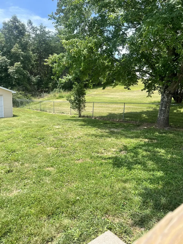 94 Alder Court London KY 40744