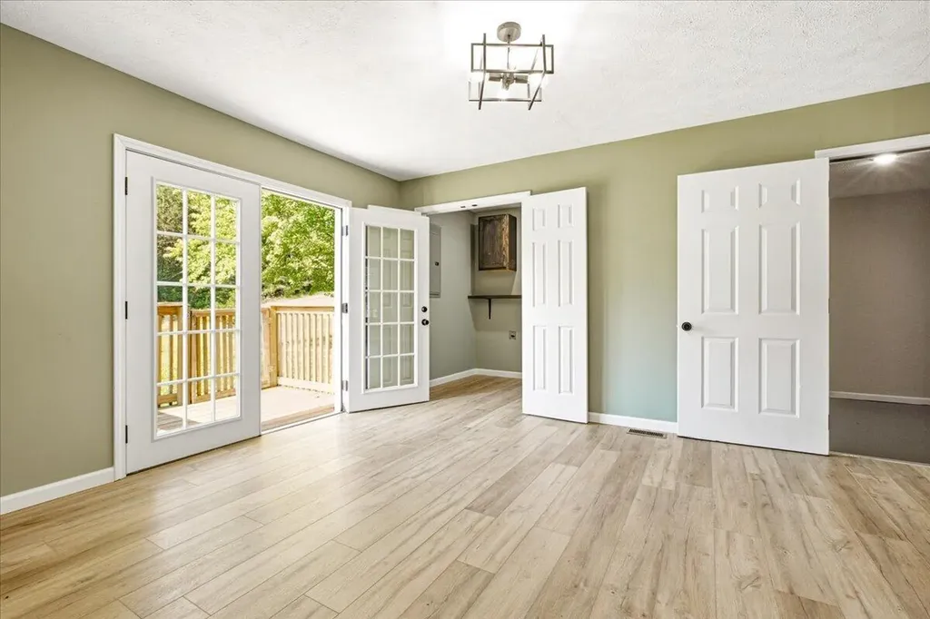 94 Alder Court London KY 40744