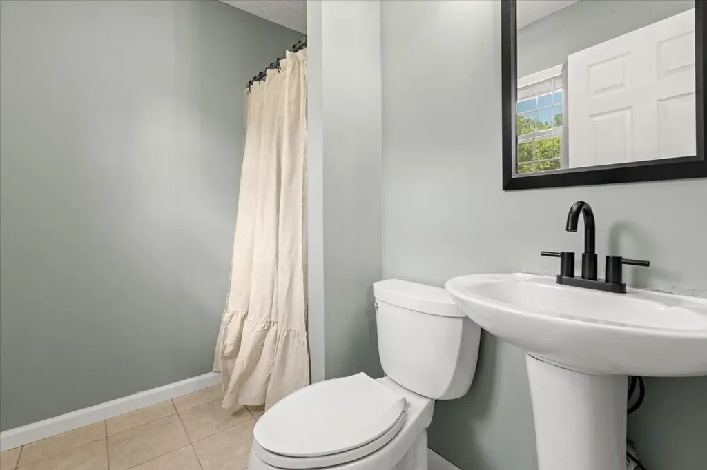 94 Alder Court London KY 40744