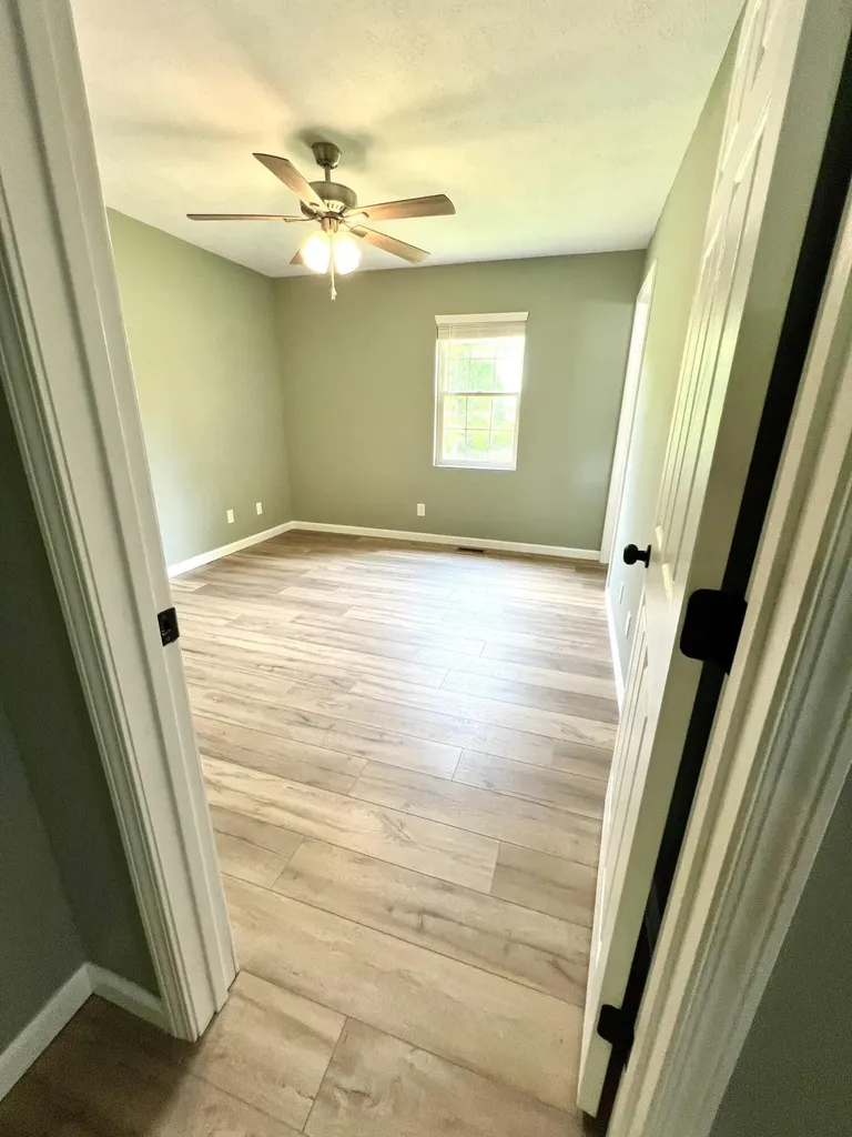 94 Alder Court London KY 40744