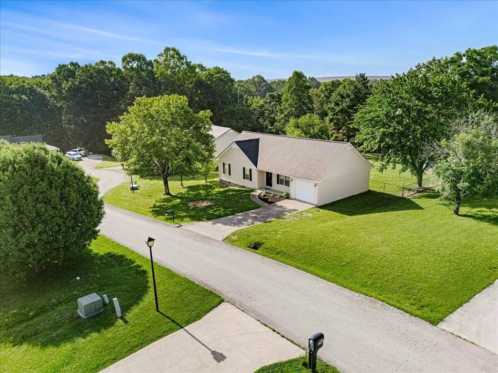 94 Alder Court London KY 40744