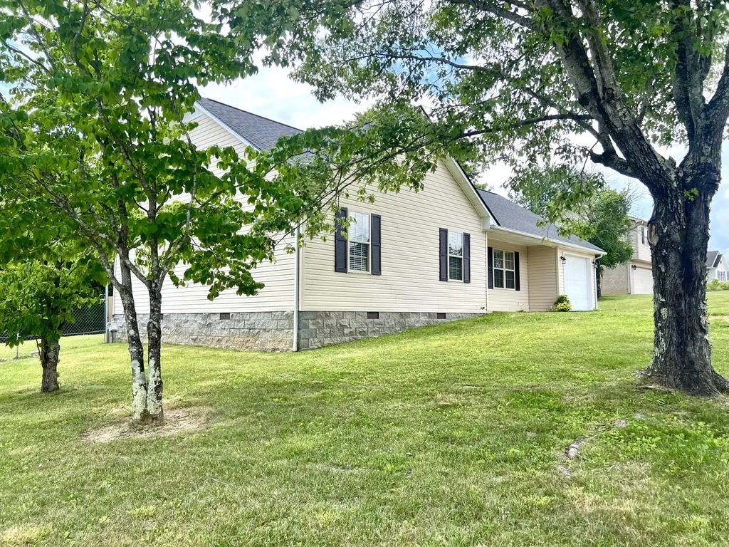 94 Alder Court London KY 40744