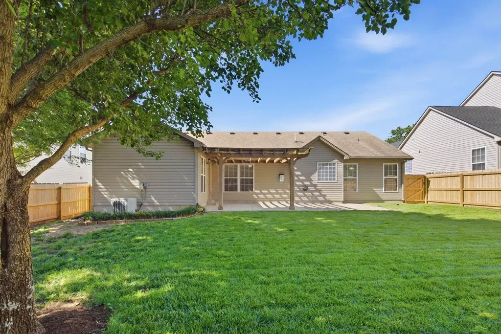2752 Jessica Lane Lexington KY 40511