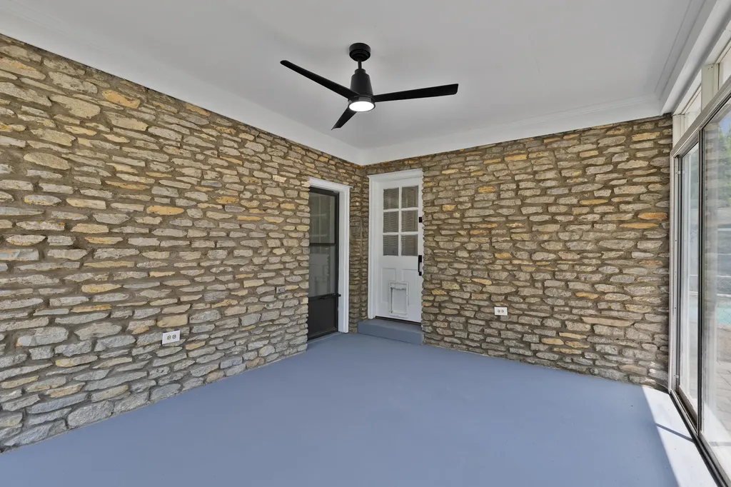 608 Colby Road Winchester KY 40391