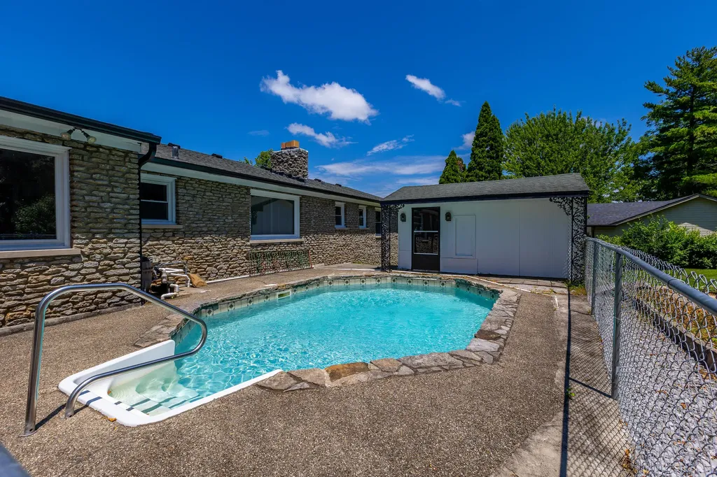 608 Colby Road Winchester KY 40391