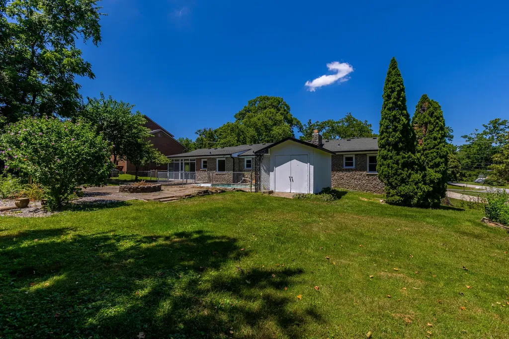 608 Colby Road Winchester KY 40391