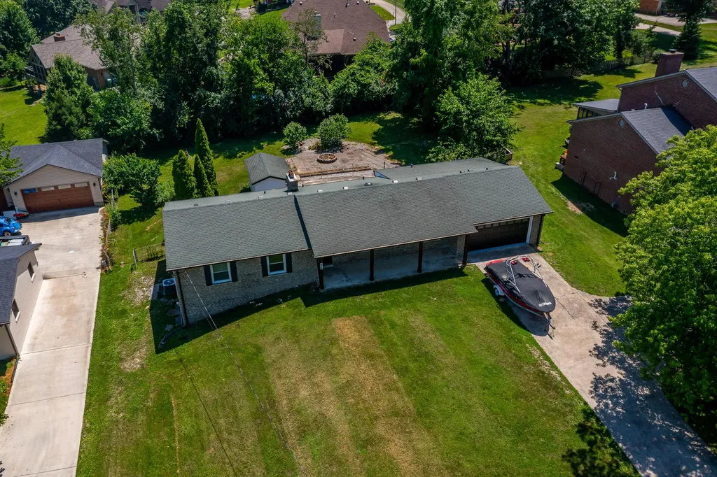 608 Colby Road Winchester KY 40391