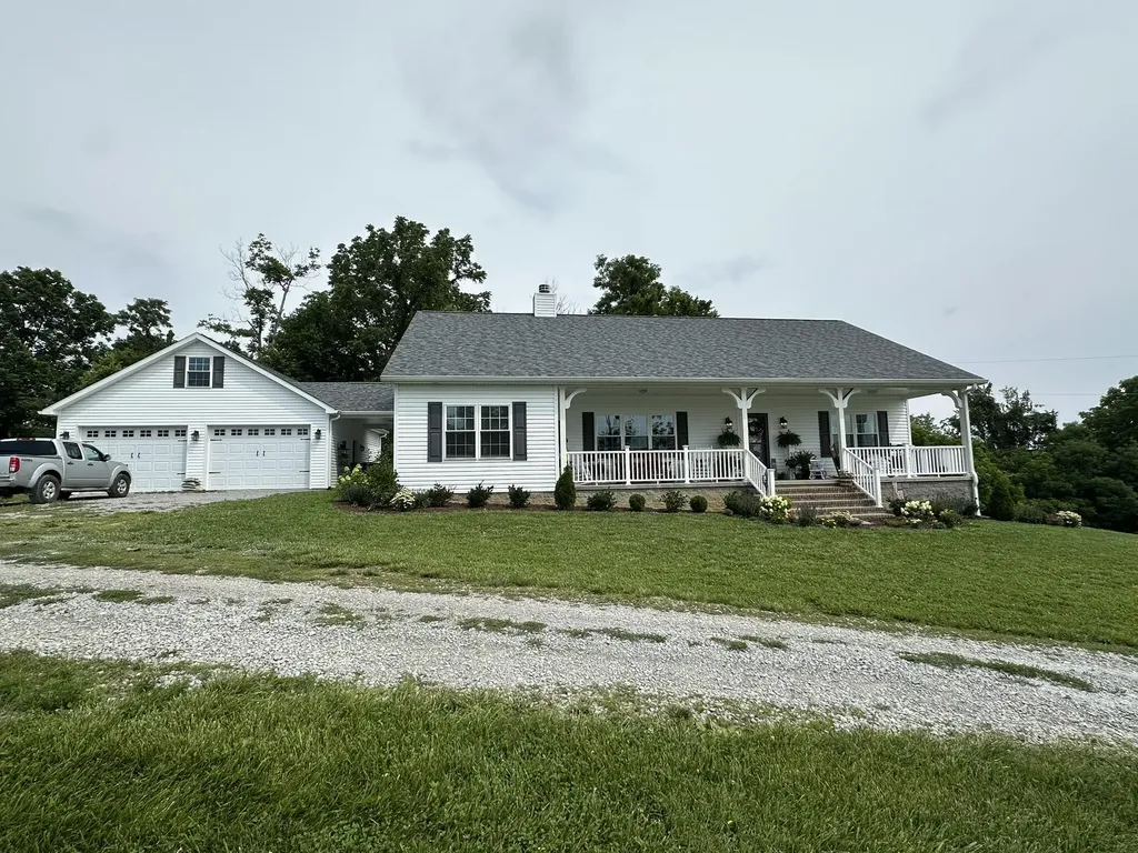 1108 Old Railroad Grade Road Lancaster KY 40444