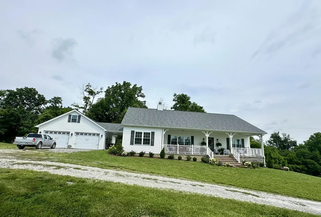 1108 Old Railroad Grade Road Lancaster KY 40444