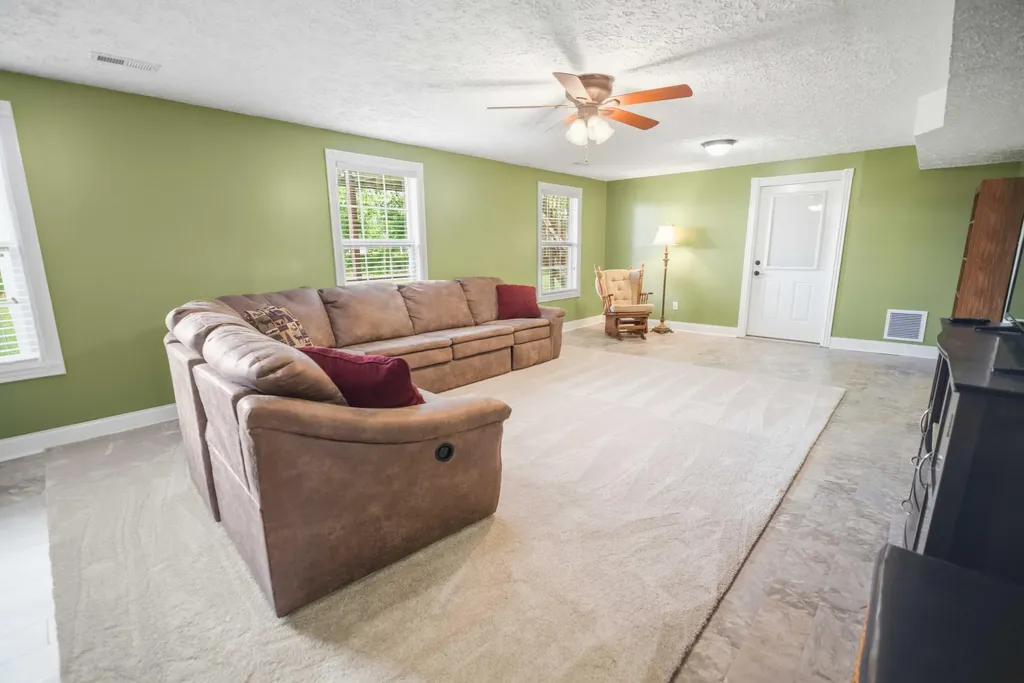 55 Summit Pointe Drive Somerset KY 42503